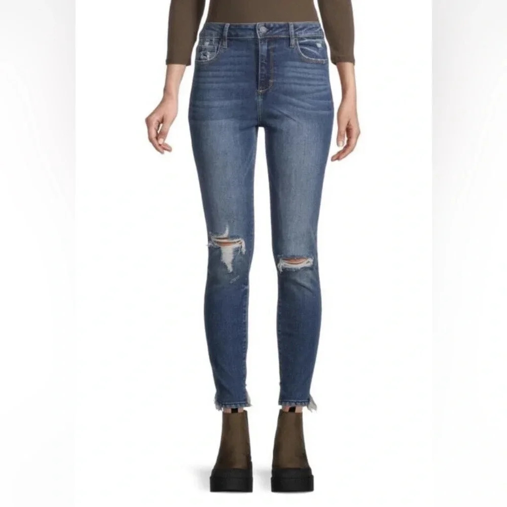 NWT Hidden Taylor high rise skinny jean distressed
